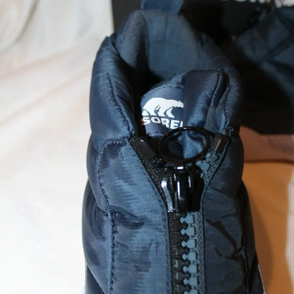 NIB‎ SOREL WOMEN'S PUFFER ZIP UP WINTER SNEAKER BOOTS